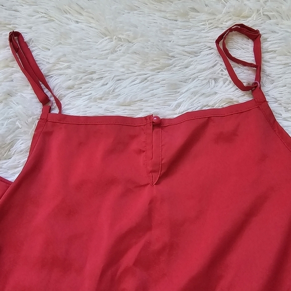 Ruffled Cold Shoulder Red blouse size M‎ medium - Picture 2 of 9